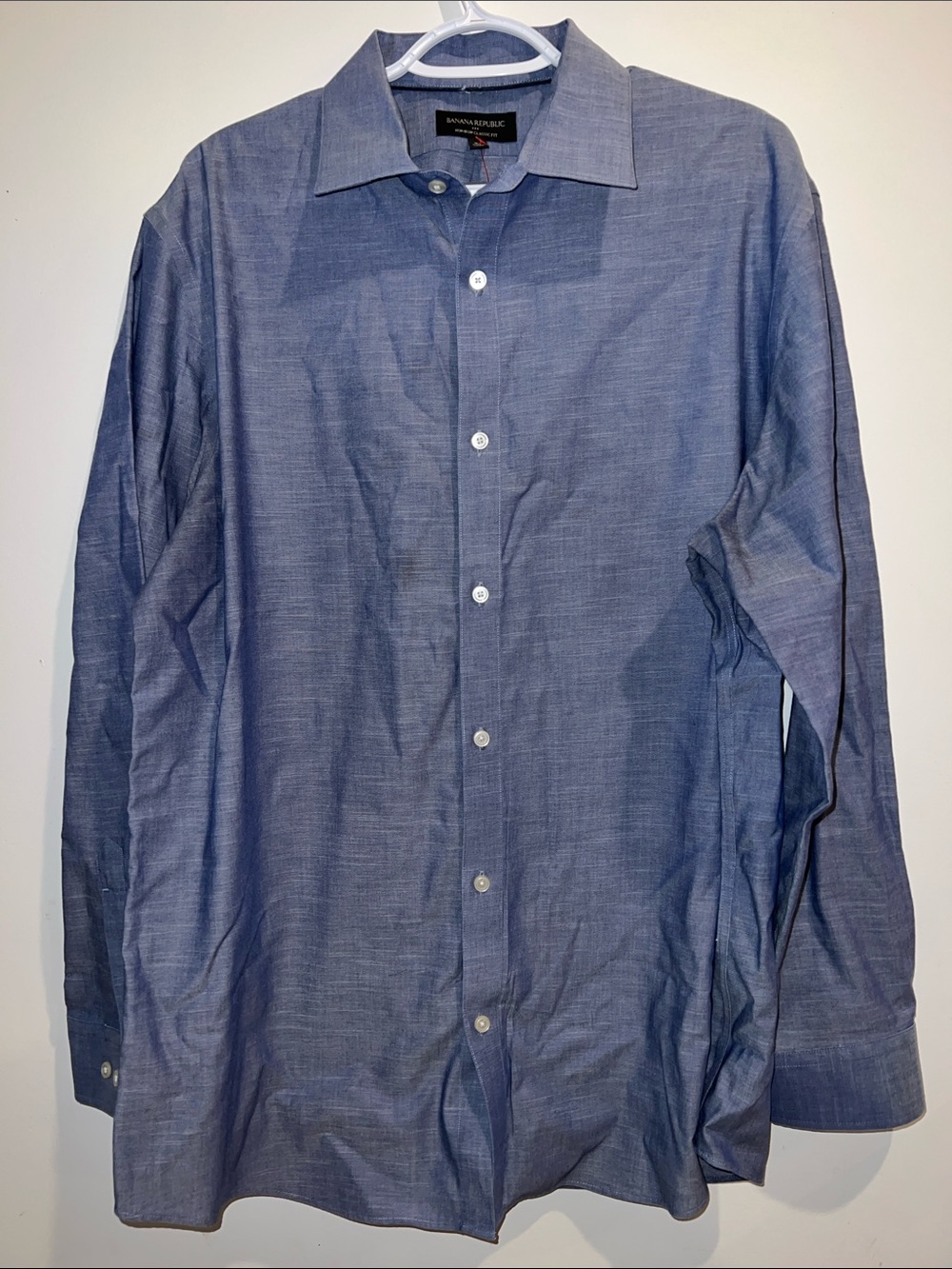 Banana Republic Men's Chambray Blue Dress Shirt
